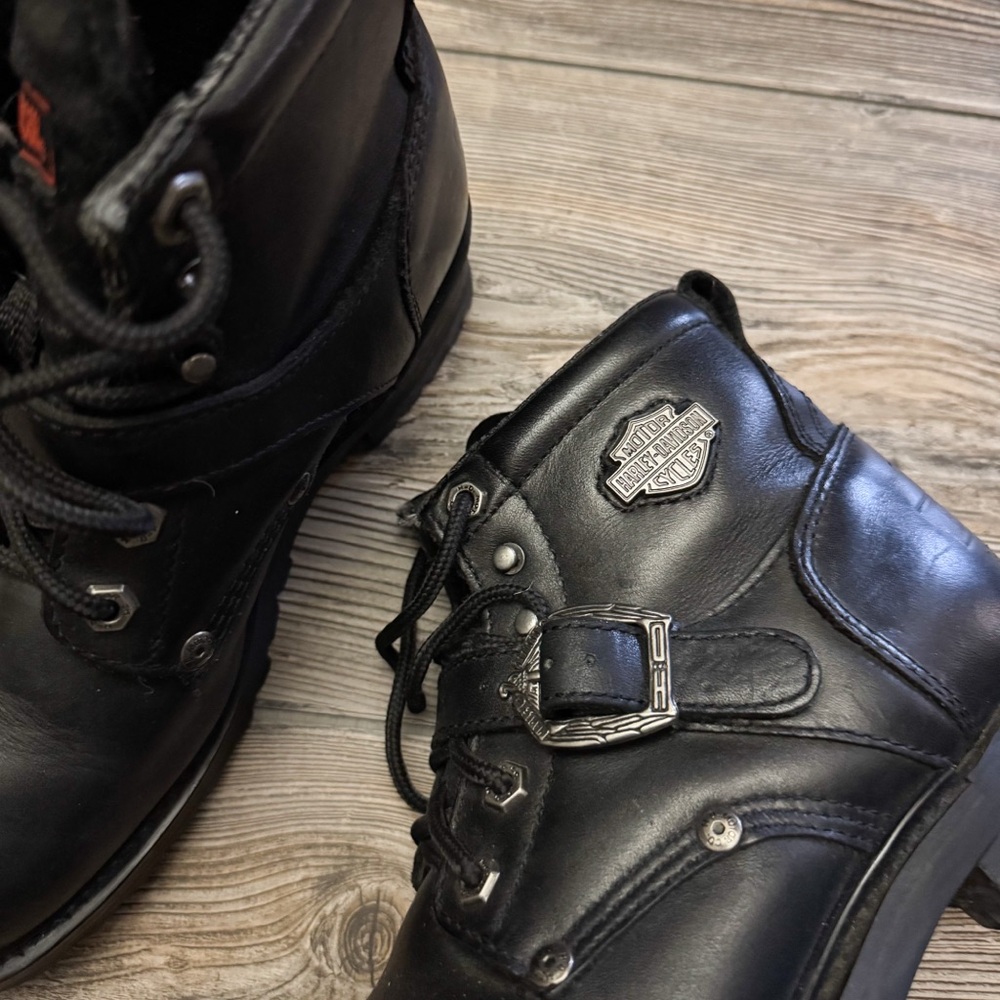 Harley-Davidson Women’s Black Leather Riding Boots Sz. 7 - Picture 2 of 7
